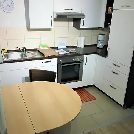 Gehobene Studentenwohnung Apartment Allensbach